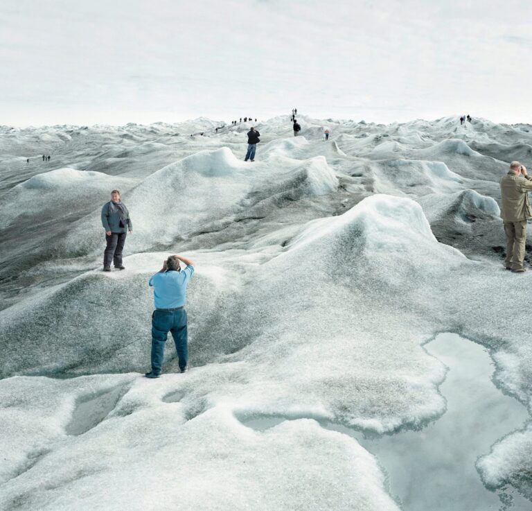 Discover the Allure of the Arctic: Why Tourists Can’t Resist Visiting