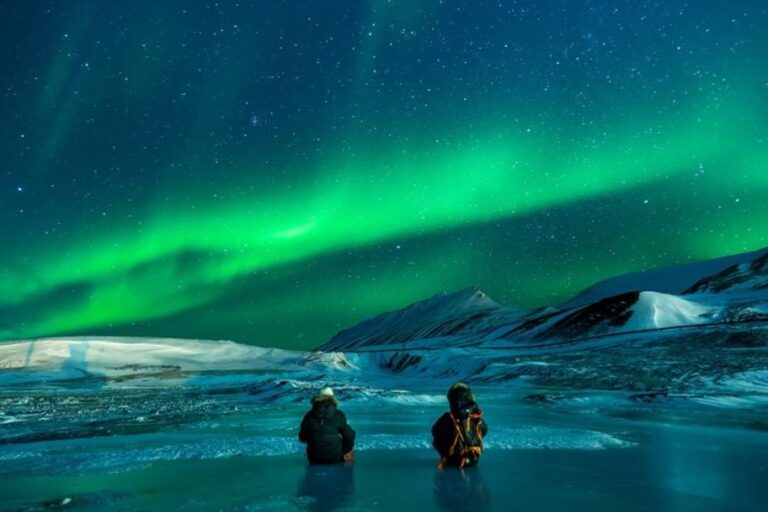 Discover the best time of year to see the magical Northern Lights in Norway