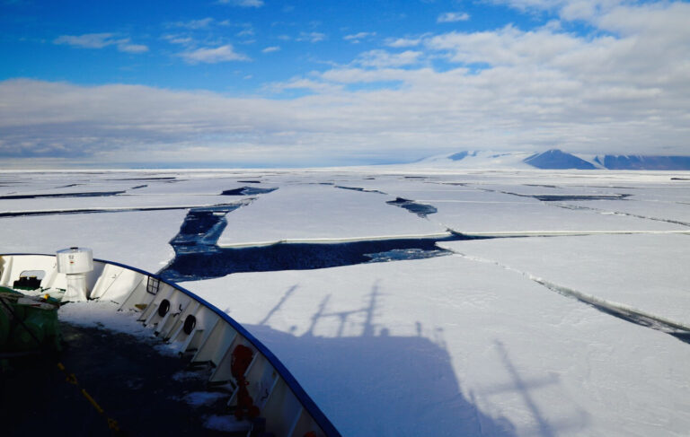 Discover the Unforgettable Experience of Visiting the South Pole in the Arctic
