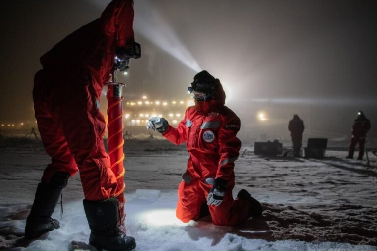 Exploring the No-Fly Zone Debate over Antarctica: What You Need to Know