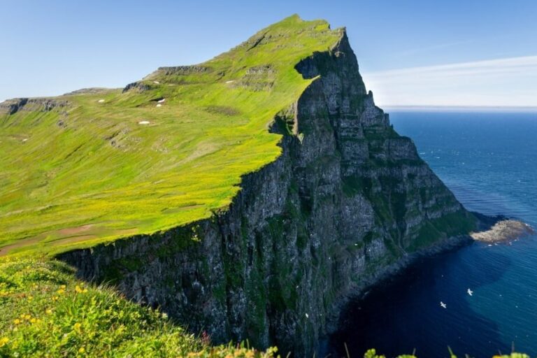 Exploring the Views: Can You Spot Greenland from Iceland?