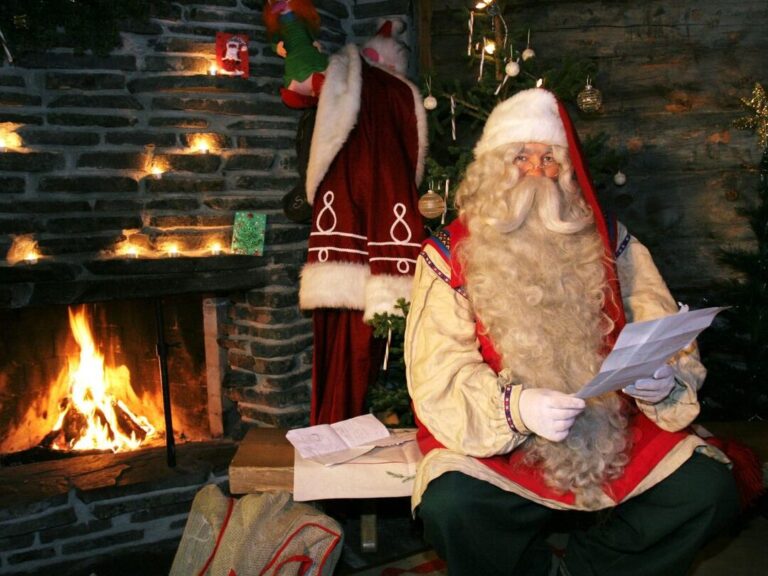 Opening Hours of Santa’s Lapland: Everything You Need to Know
