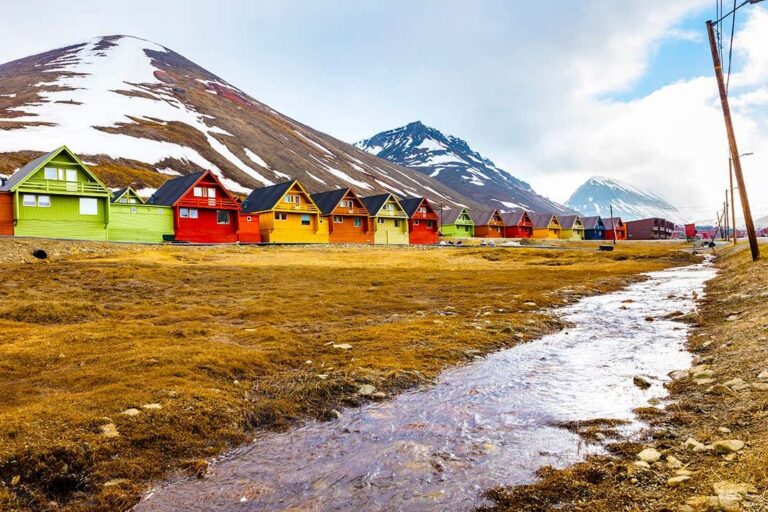 Uncovering the Secrets of Spitsbergen: How Locals Make a Living in Svalbard
